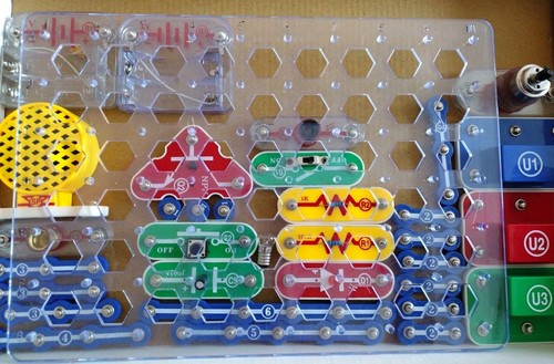 Snap circuit electronics - circuit,
